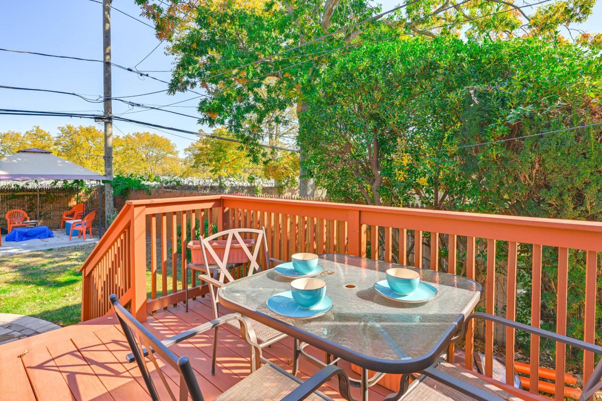 Central Elmont Studio With Great Outdoor Space! Εξωτερικό φωτογραφία