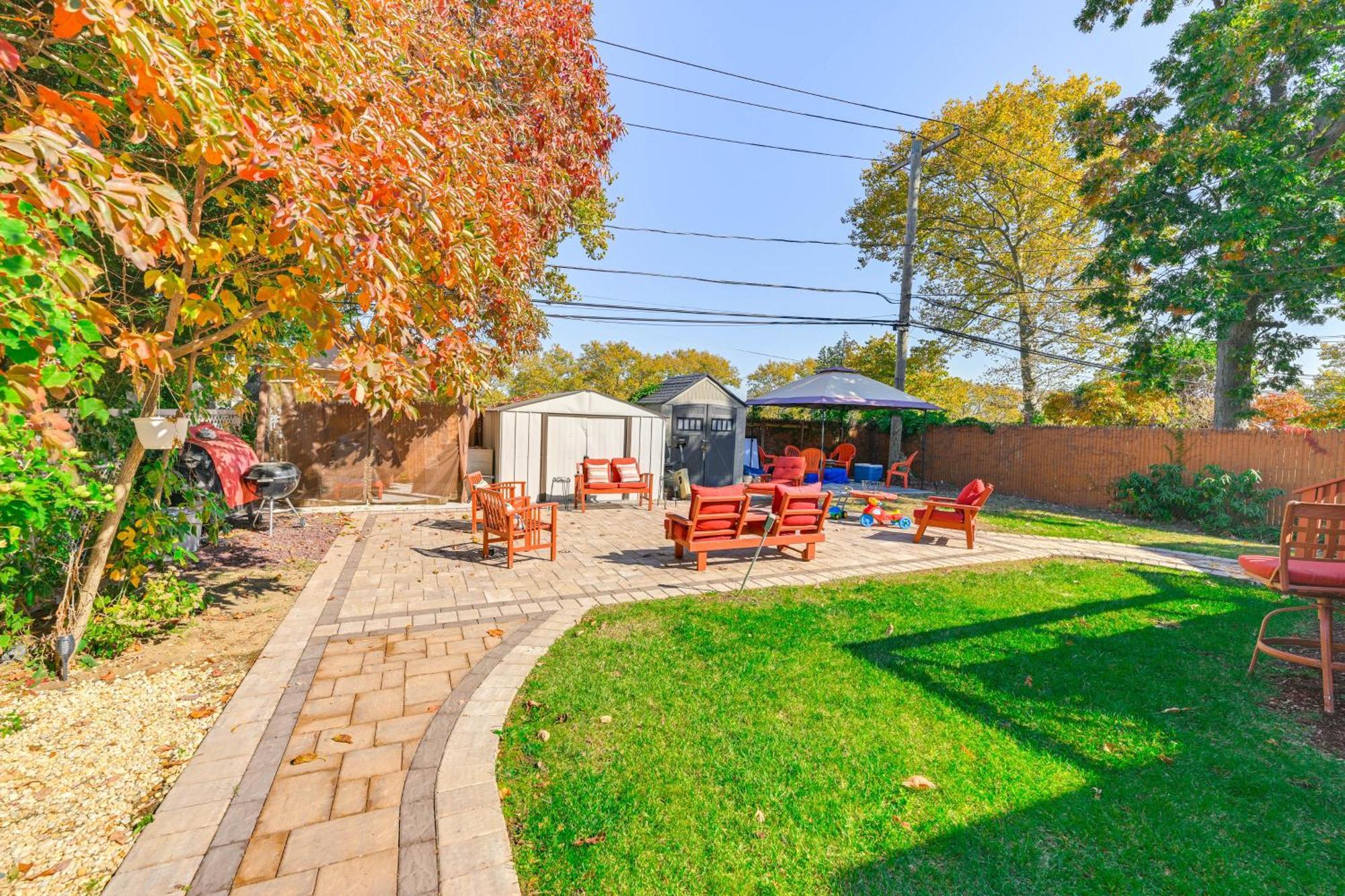 Central Elmont Studio With Great Outdoor Space! Εξωτερικό φωτογραφία